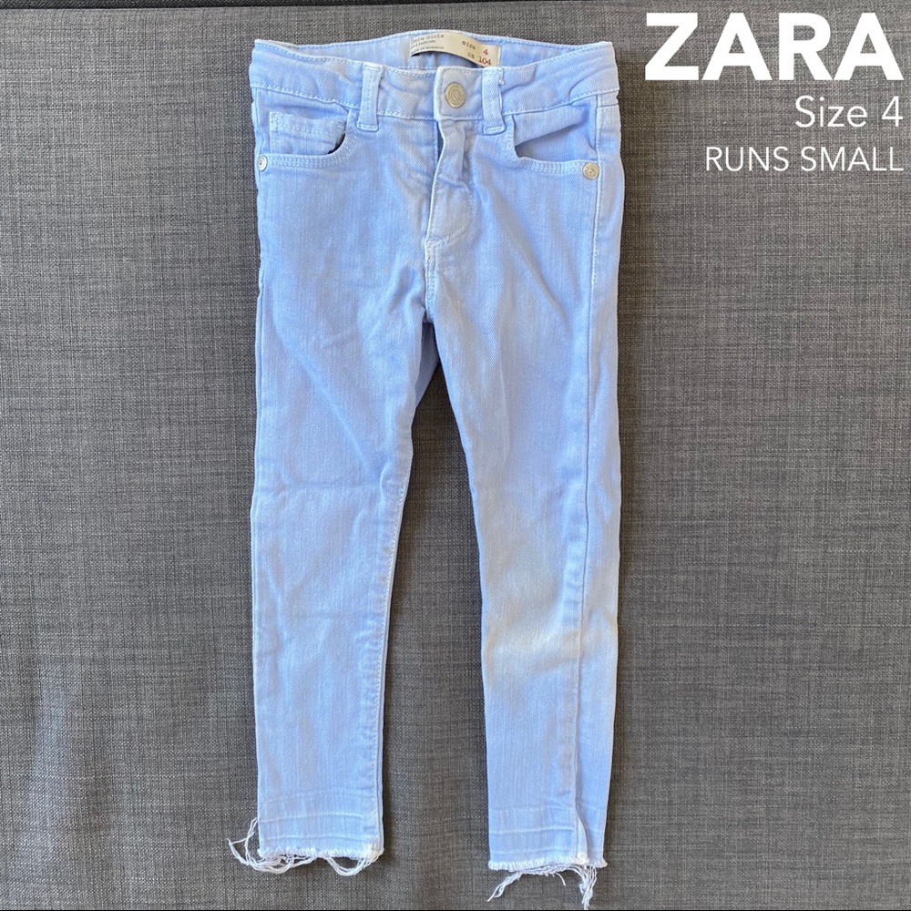 🎀Girls Jeans • Size 4 (Runs Small)🎀